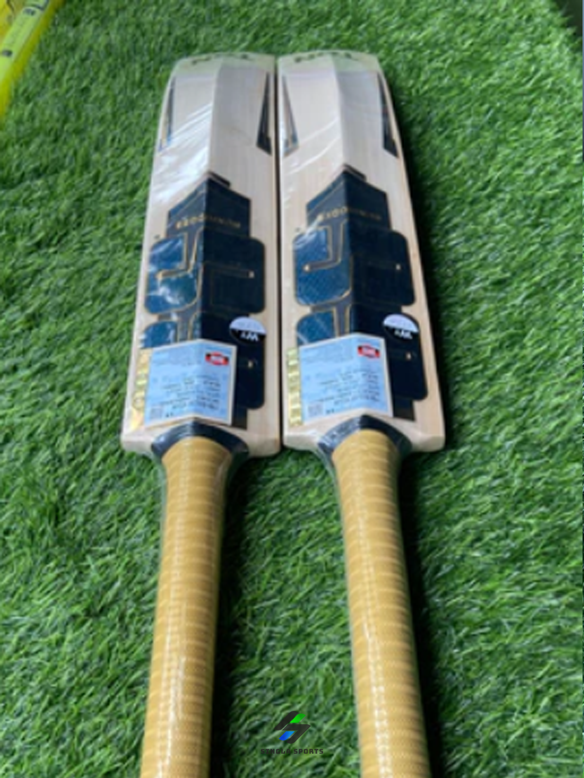 SS GG SMACKER PLAYERS - CRICKET BAT